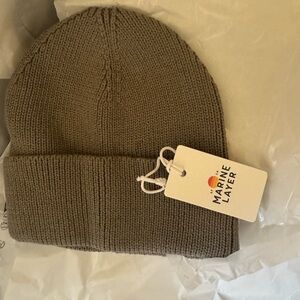 Knit Beanie tape by marine layer 
Unisex